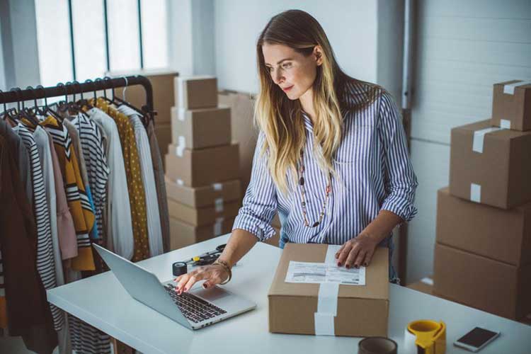 Online-Händlerin hat Verpackungslizenz