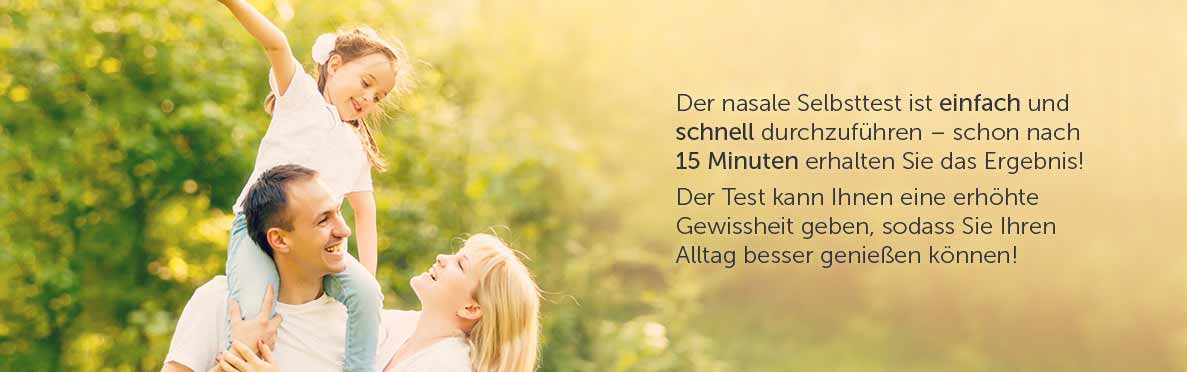 Familie genießt Alltag dank negativem Corona-Test